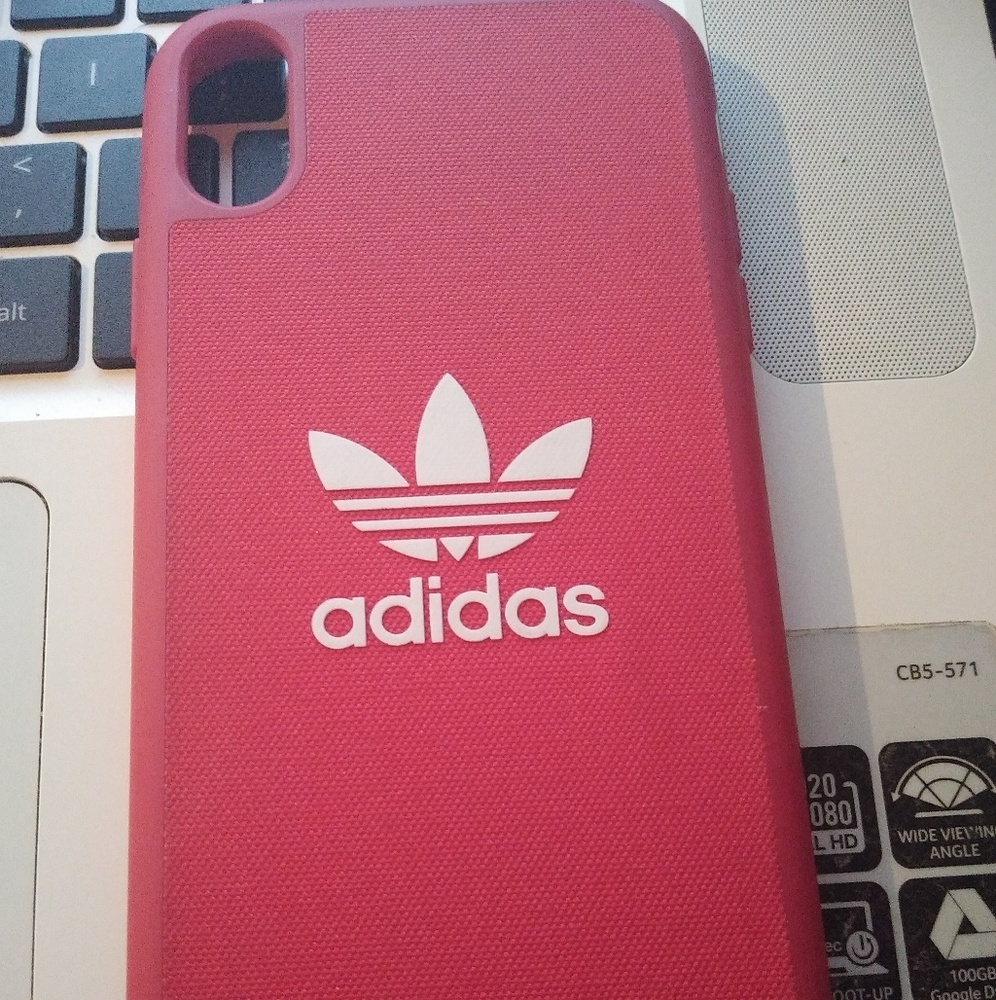 Adidas iPhone xr cover